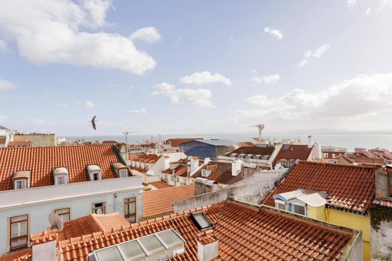 Amazing Rooftop Terrace With River And Historic City View 4 Bedrooms 4 Bathrooms Ac 19Th Century Building Chiado Lissabon Exterior foto