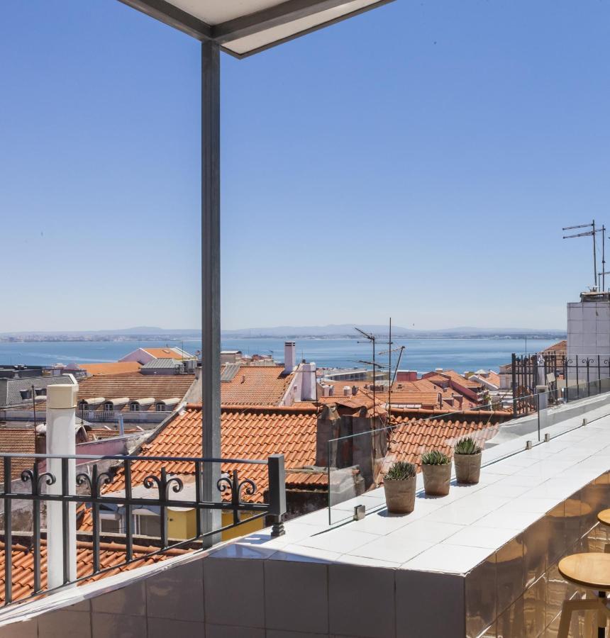 Amazing Rooftop Terrace With River And Historic City View 4 Bedrooms 4 Bathrooms Ac 19Th Century Building Chiado Lissabon Exterior foto